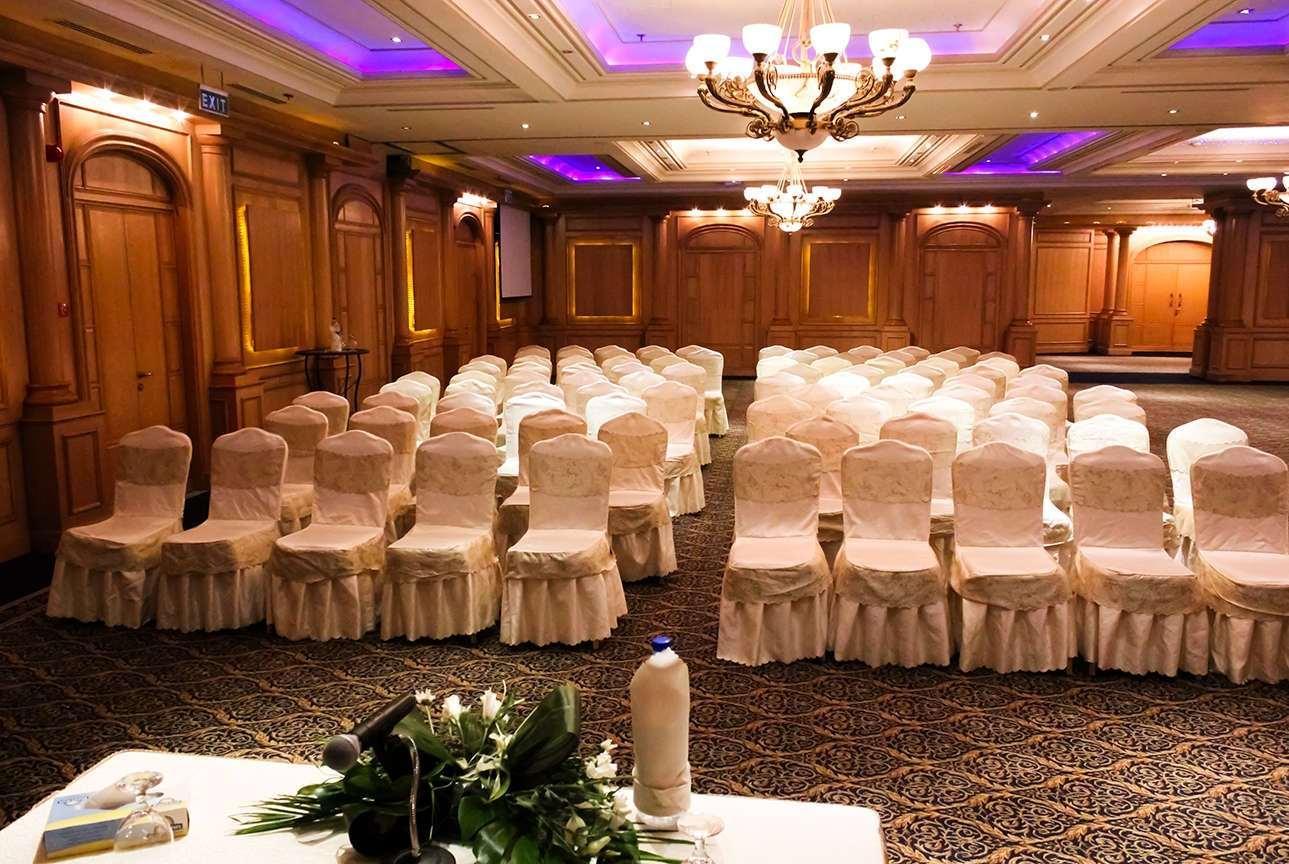 Days Inn Hotel & Suites Amman Extérieur photo