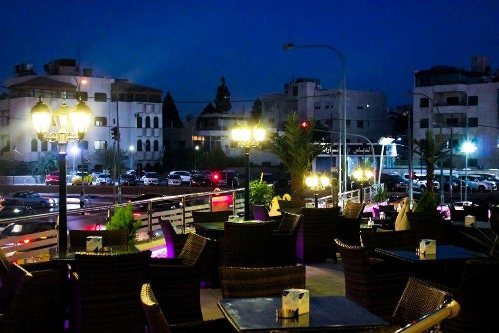 Days Inn Hotel & Suites Amman Extérieur photo