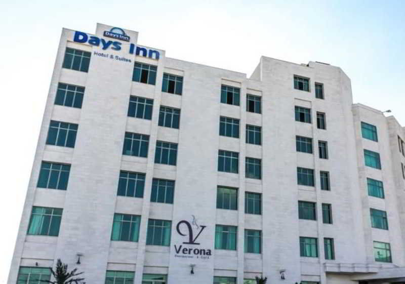 Days Inn Hotel & Suites Amman Extérieur photo