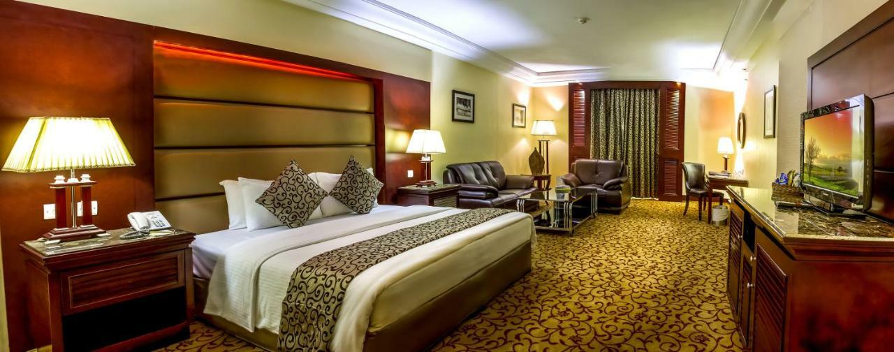 Days Inn Hotel & Suites Amman Extérieur photo